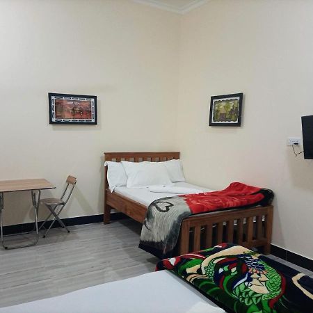 Chibuba Airport Accommodation 다르에스살람 외부 사진