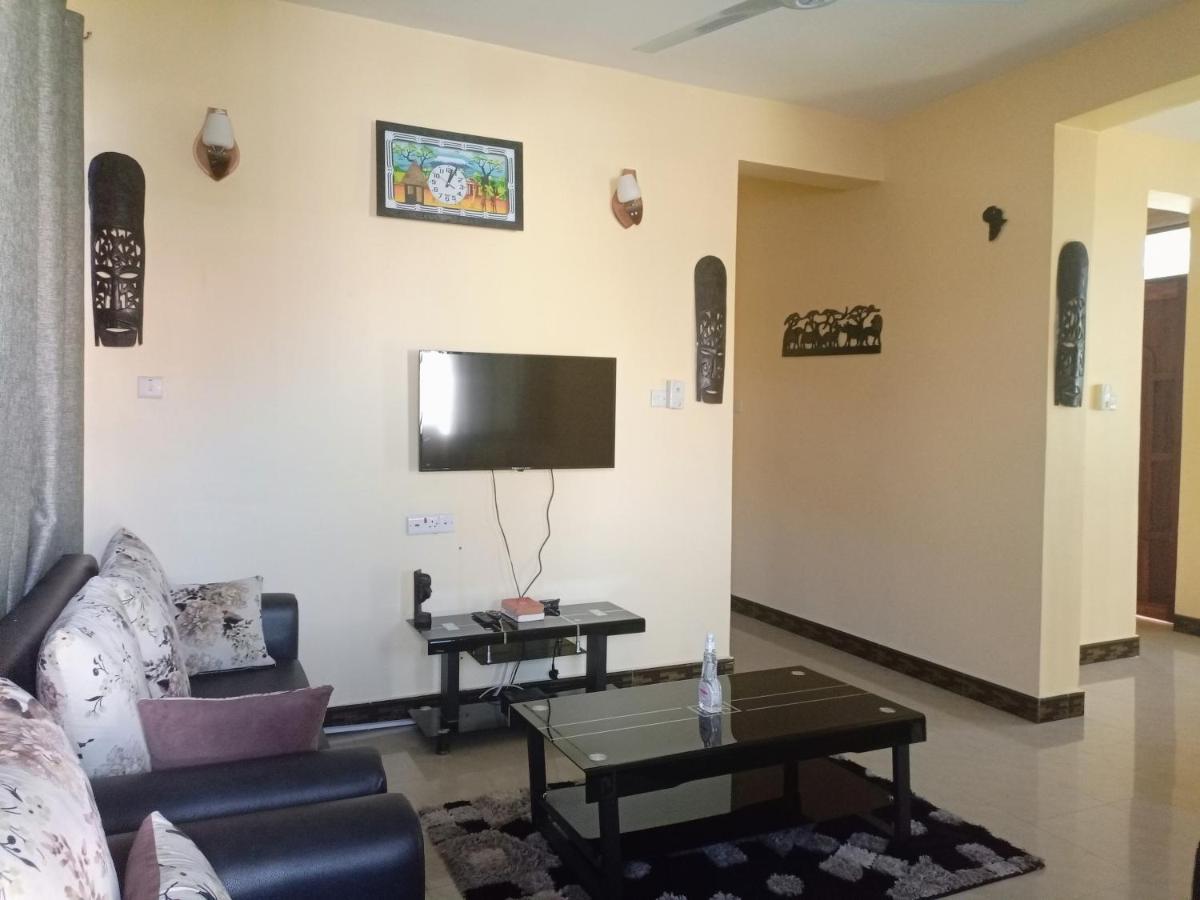Chibuba Airport Accommodation 다르에스살람 외부 사진