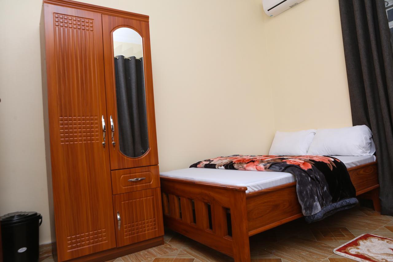 Chibuba Airport Accommodation 다르에스살람 외부 사진